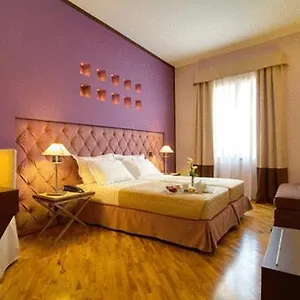 Hotell Messenion
